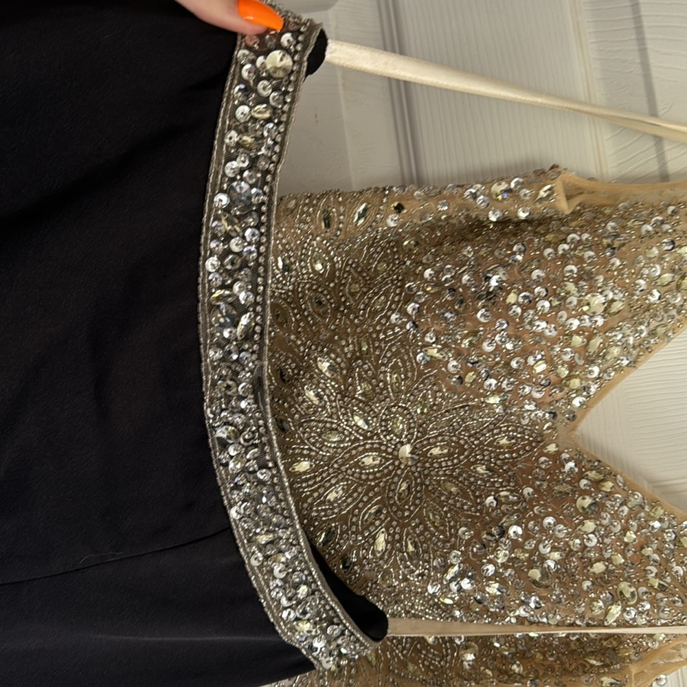 2 PIECE PROM DRESS - Picture 4 of 9